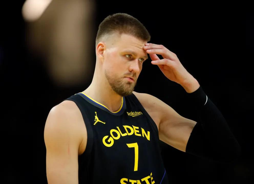Góc Nhìn 32WIN: Tổng giám đốc Warriors: Porzingis sẽ vắng mặt vô thời hạ