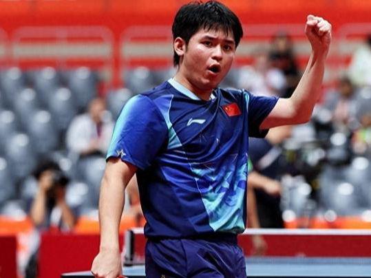 Góc Nhìn 32WIN: Thật không ngờ! Lâm Thi Đống 21 tuổi giành liền 3 HCV, côn